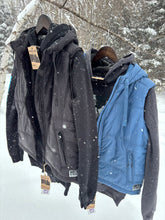 Load image into Gallery viewer, Women’s Hooded Puffer Vest