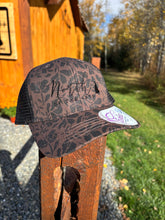 Load image into Gallery viewer, Women’s Ponytail Hats