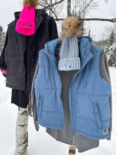 Load image into Gallery viewer, Women’s Hooded Puffer Vest