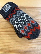 Load image into Gallery viewer, Fleece Lined Winter Mittens
