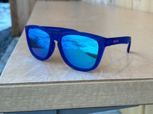 Load image into Gallery viewer, Swoon Eyewear-NH Based