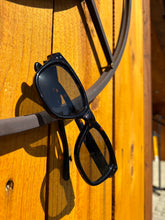 Load image into Gallery viewer, Swoon Eyewear-NH Based