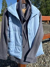 Load image into Gallery viewer, Women’s Vest with Zipper Pocket
