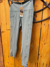 Load image into Gallery viewer, Women’s High Rise Leggings with Side Pockets
