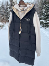 Load image into Gallery viewer, Women’s Long Puffer Vest Jacket
