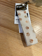 Load image into Gallery viewer, Canvas Wrist Keychain
