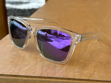 Load image into Gallery viewer, Swoon Eyewear-NH Based
