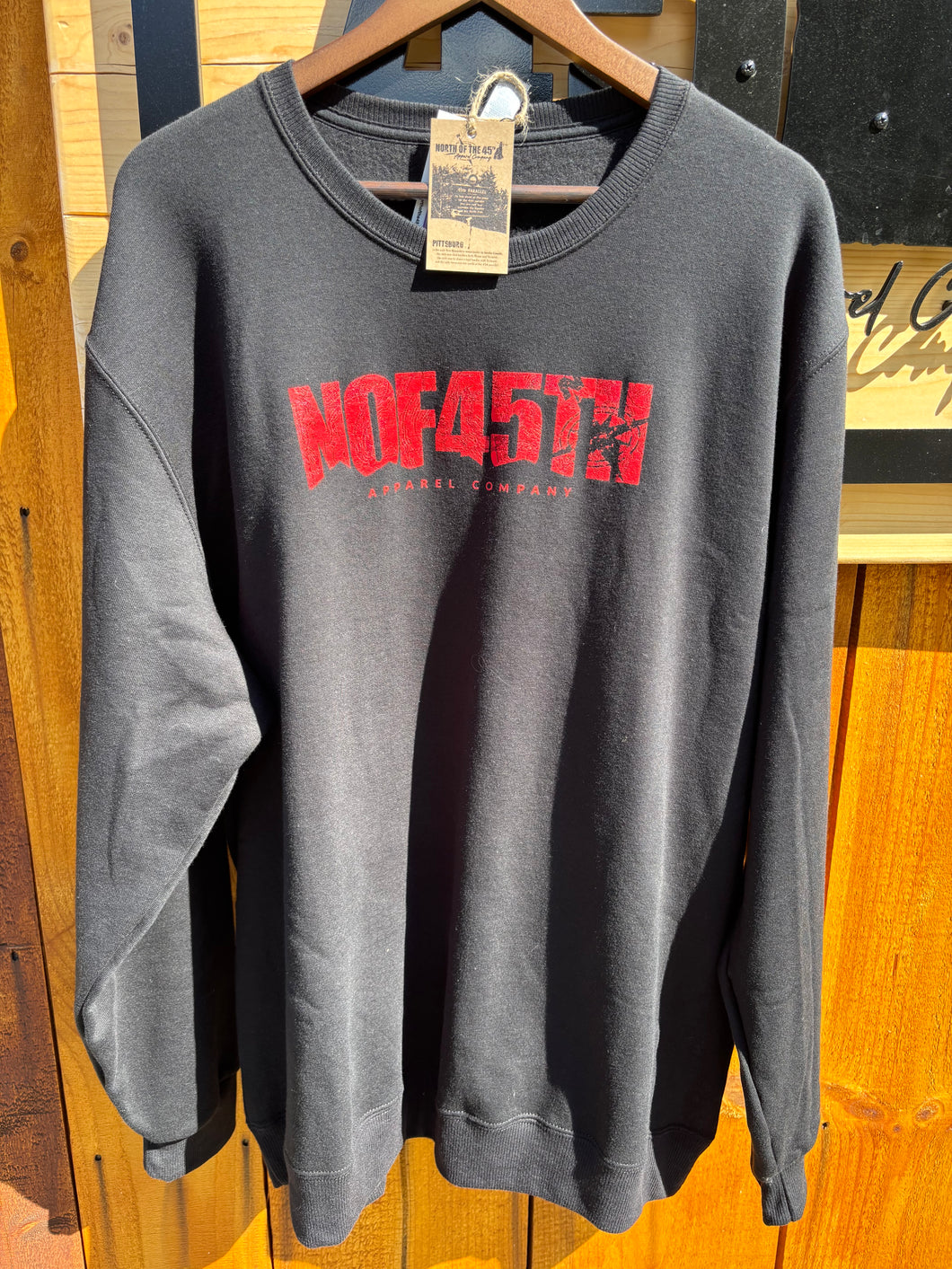 Black Unisex Explore The North Crewneck