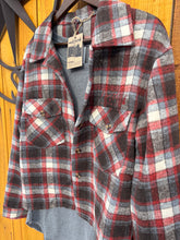 Load image into Gallery viewer, Women’s Lightweight Plaid Shacket
