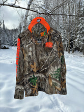 Load image into Gallery viewer, Realtree Camo Performance Long Sleeve
