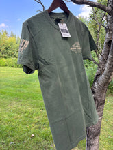 Load image into Gallery viewer, Rusty Compass Vintage Washed T-Shirts
