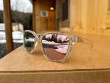 Load image into Gallery viewer, Swoon Eyewear-NH Based
