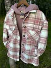 Load image into Gallery viewer, Women’s Sherpa Lined Flannel Jacket
