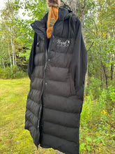 Load image into Gallery viewer, Women’s Hooded Long Puffer Vest
