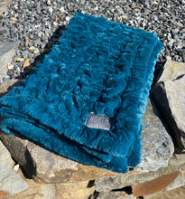 Load image into Gallery viewer, Ruched Faux Fur Blanket
