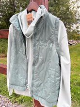 Load image into Gallery viewer, Women’s Quilted Vest
