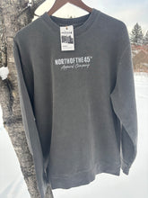 Load image into Gallery viewer, Embroidered Vintage Washed Unisex Crewneck
