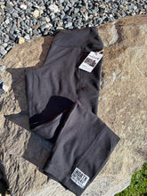 Load image into Gallery viewer, Women’s High Rise Leggings with Side Pockets
