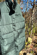 Load image into Gallery viewer, Women’s Long Puffer Vest
