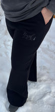 Load image into Gallery viewer, Women’s Wide Leg Sweatpants
