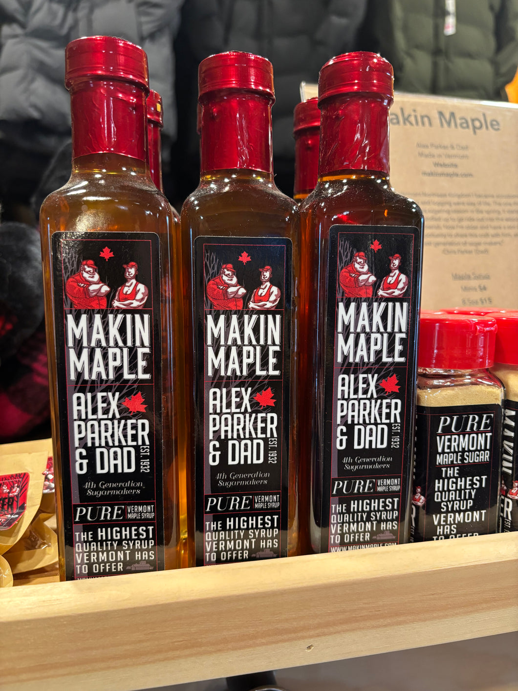 Makin Maple 8.5 oz Maple Syrup Glass Bottle